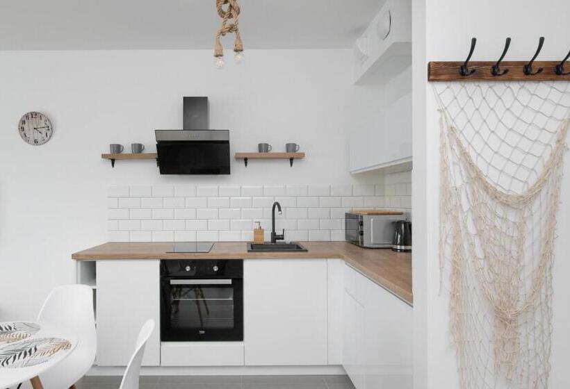 استودیوی استاندارد, Symphony Baltica Towers Apartamenty