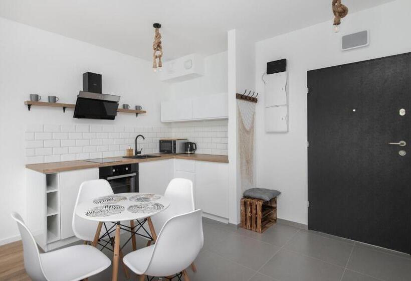 استودیوی استاندارد, Symphony Baltica Towers Apartamenty