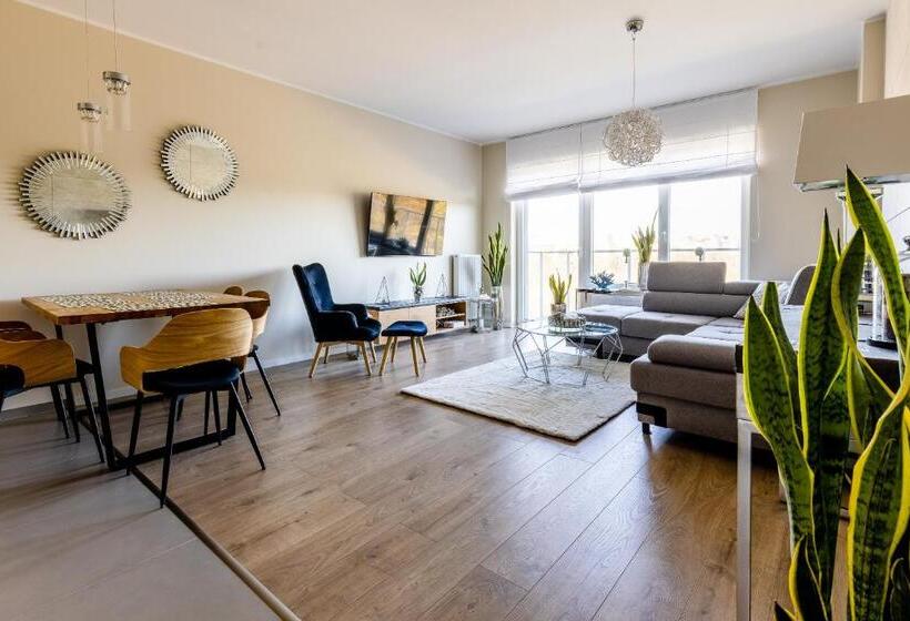 سوییت, Symphony Baltica Towers Apartamenty