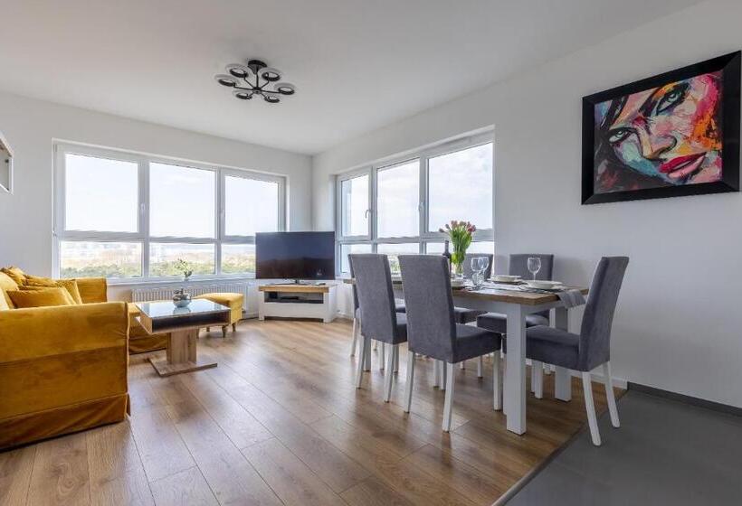 Deluxe Suite Sea View, Symphony Baltica Towers Apartamenty