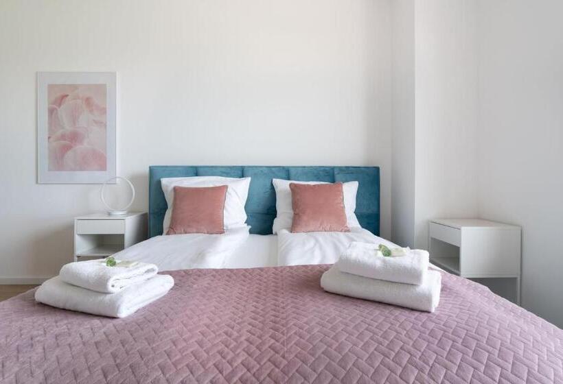 آپارتمان لوکس 1 خوابه, Symphony Baltica Towers Apartamenty