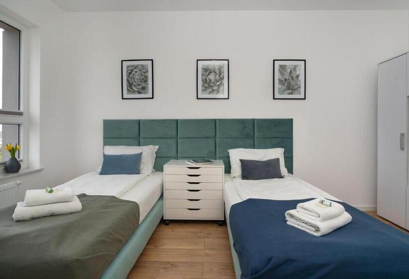 آپارتمان لوکس 1 خوابه, Symphony Baltica Towers Apartamenty