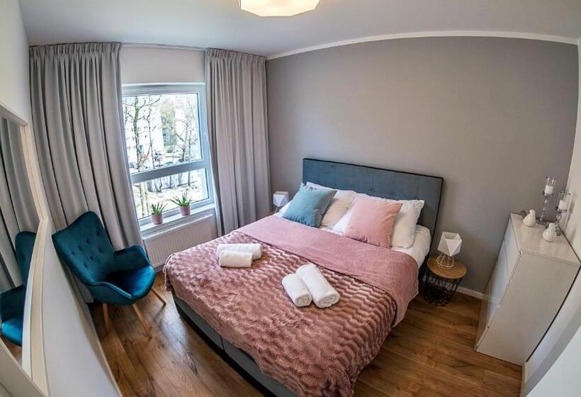 آپارتمان لوکس 1 خوابه, Symphony Baltica Towers Apartamenty