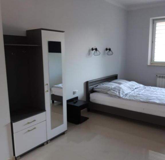 اتاق استاندارد یک نفره, Apartamenty Polna