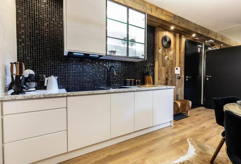 1 Bedroom Apartment Mountain View, Aparthotel Royal Resort Spa Zakopane