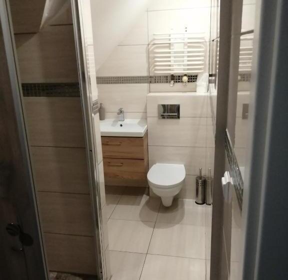 Economy Quadruple Room, Lawendowy Dworek