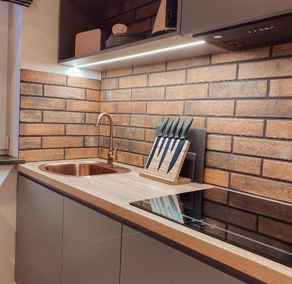 اتاق لوکس, The Loft   Garncarska 1
