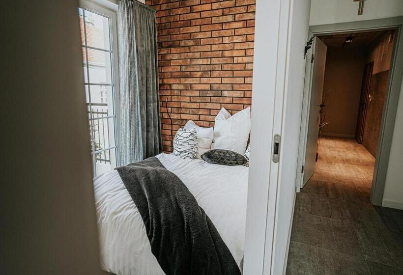 سوئیت 2 خوابه, The Loft   Garncarska 1