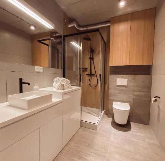 سوئیت 2 خوابه, The Loft   Garncarska 1