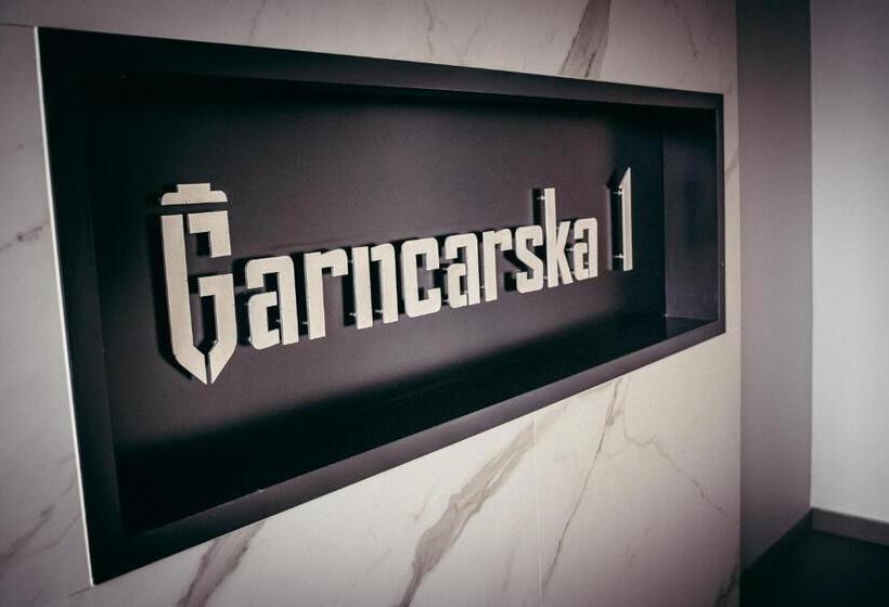 سوییت لوکس, The Loft   Garncarska 1