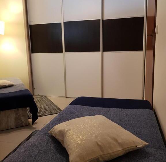 آپارتمان 1 خوابه با چشم‌انداز, Butorowy Residence Apartament Górska Orchidea