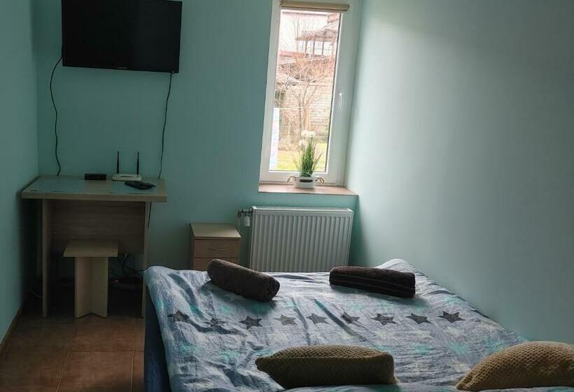 スタンダードルーム, Hostel U Misiów