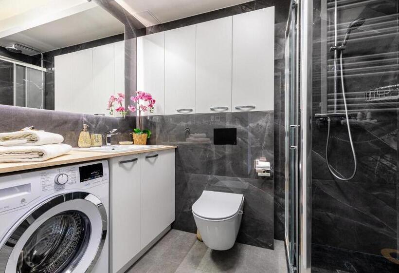 آپارتمان 1 خوابه, Symphony Baltica Towers Apartamenty