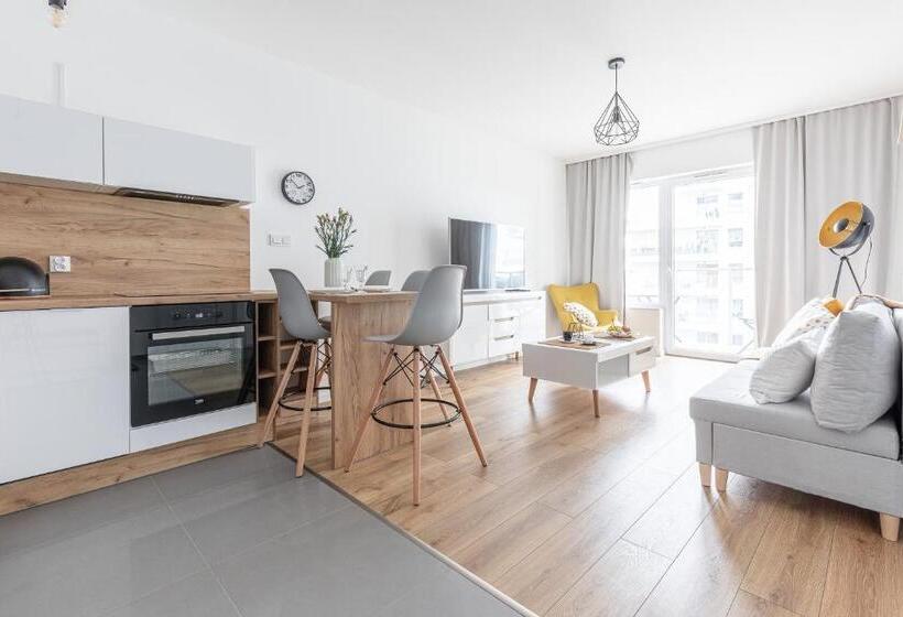 آپارتمان سوپریور 1 خوابه, Symphony Baltica Towers Apartamenty