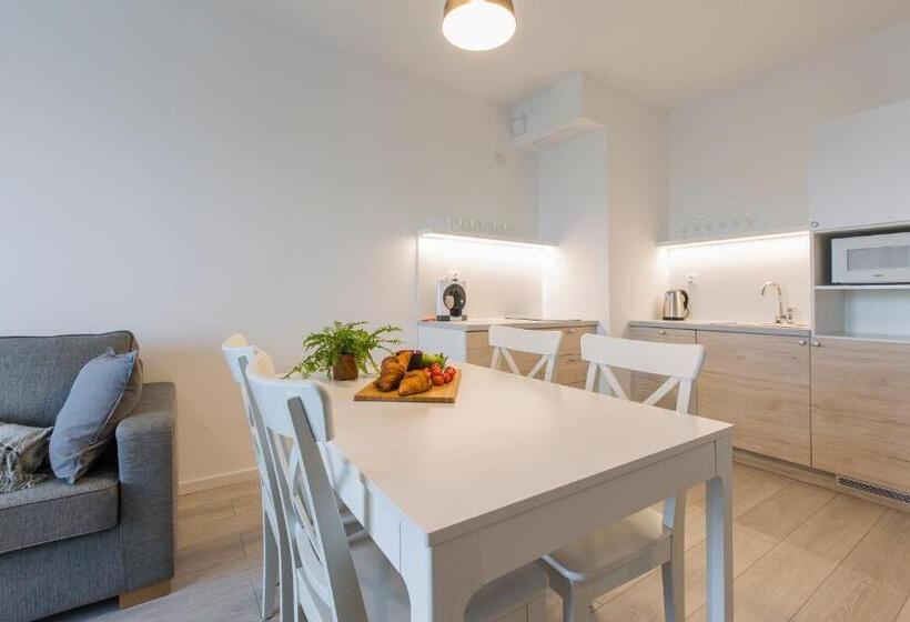 آپارتمان سوپریور 1 خوابه, Symphony Baltica Towers Apartamenty