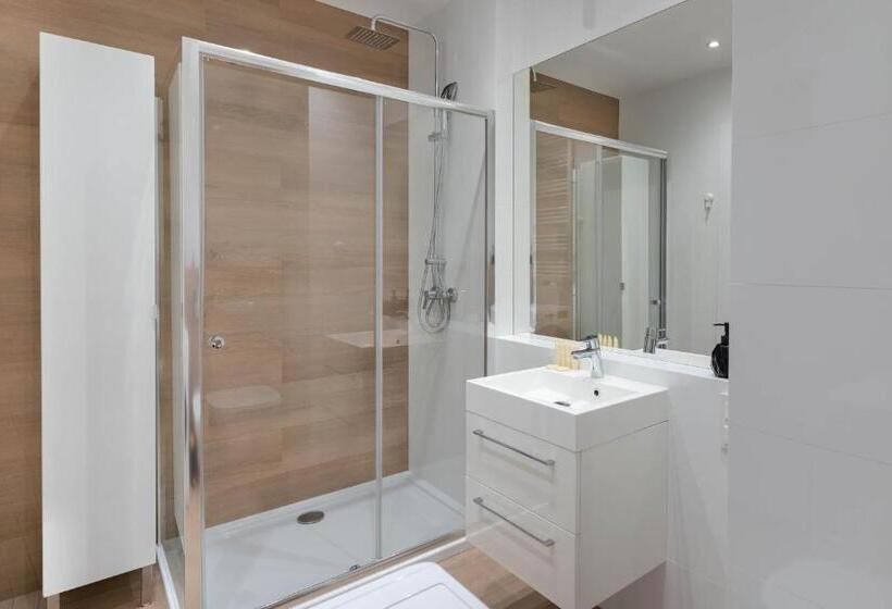 آپارتمان سوپریور 1 خوابه, Symphony Baltica Towers Apartamenty
