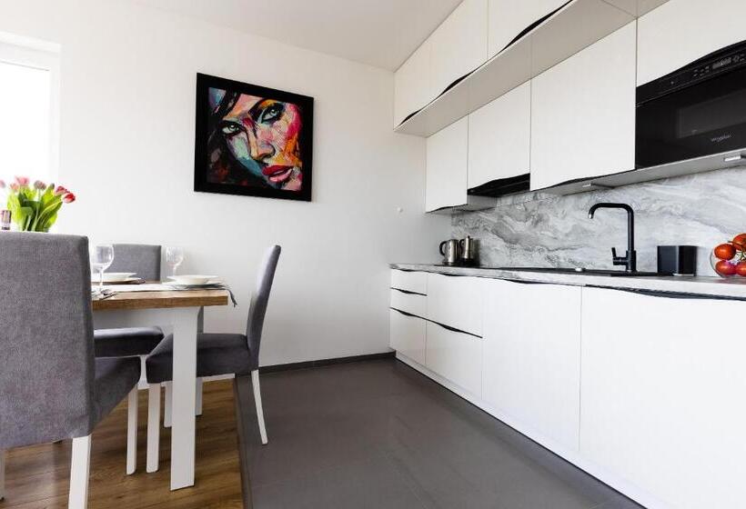 Deluxe Suite Sea View, Symphony Baltica Towers Apartamenty