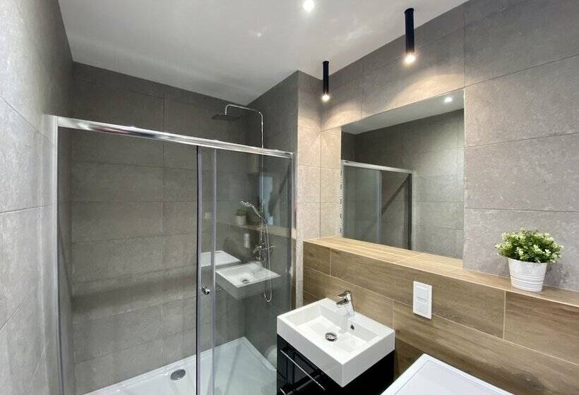 آپارتمان سوپریور 1 خوابه, Symphony Baltica Towers Apartamenty