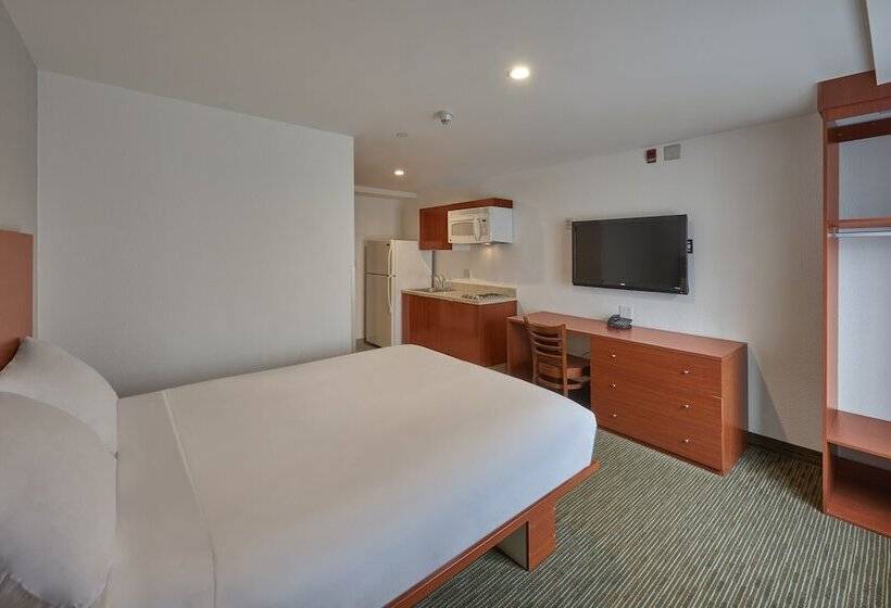 스위트, Extended Suites Monterrey Aeropuerto