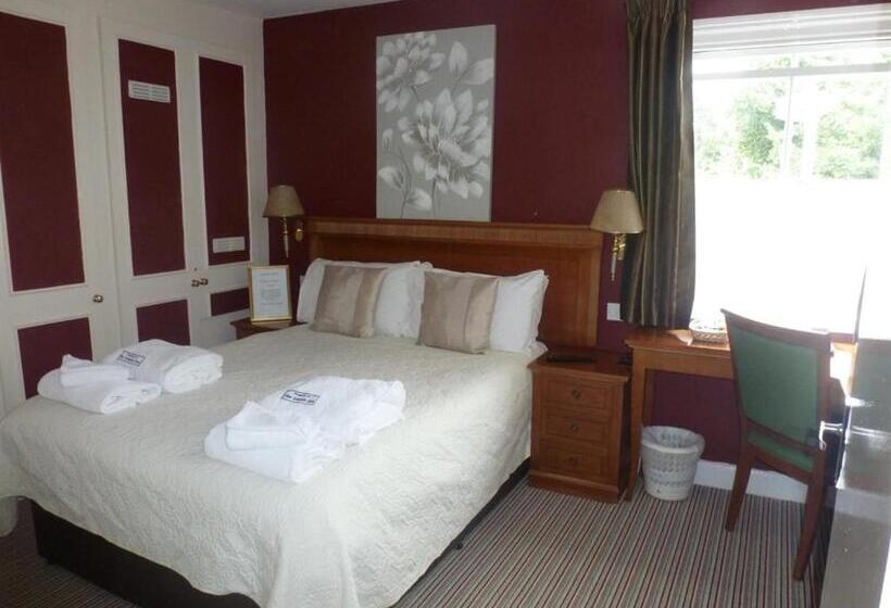 اتاق استاندارد, The London Inn