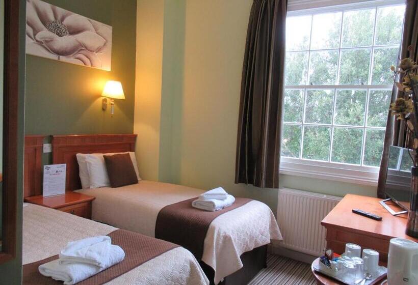 اتاق استاندارد, The London Inn