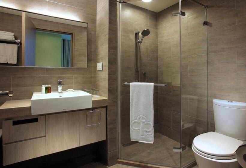 اتاق خانوادگی, Park City Hotel   Luzhou Taipei