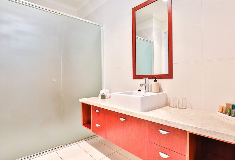 آپارتمان 2 خوابه, Indulge Apartments   Langtree