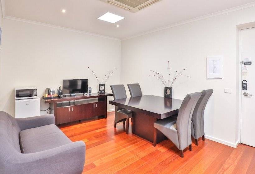 آپارتمان 2 خوابه, Indulge Apartments   Langtree
