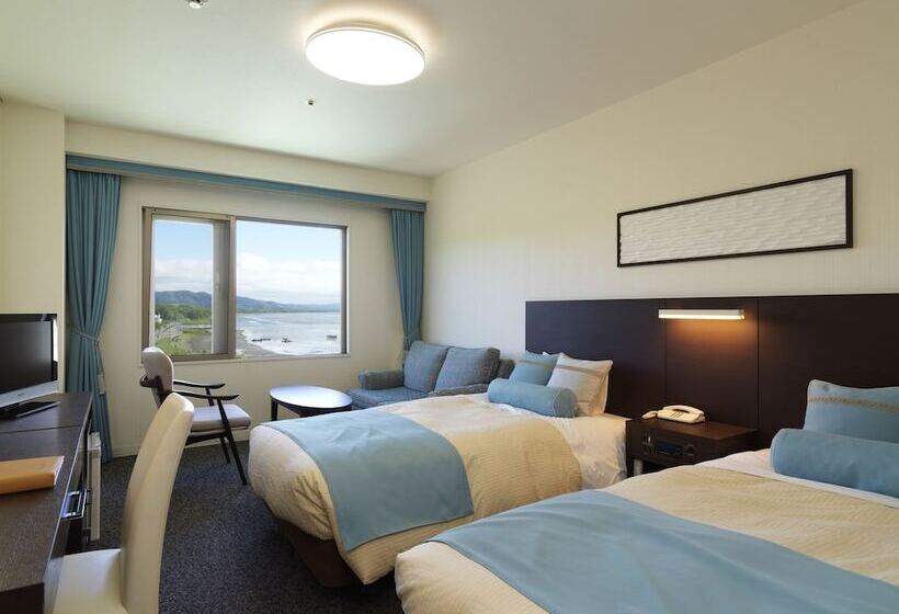 اتاق استاندارد با چشم‌انداز, Lake Saroma Tsuruga Resort