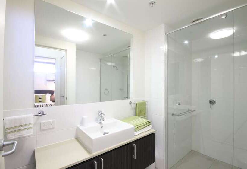 带3个卧室的公寓, Monaco Caloundra