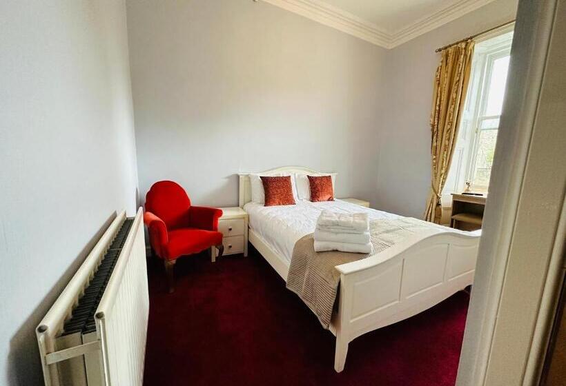 Deluxe Room King Size Bed, Abbotsford Guest House