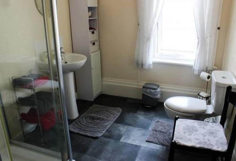 اتاق استاندارد, Malvern Guesthouse