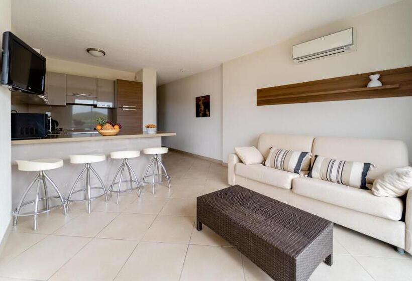 آپارتمان 1 خوابه با چشم‌انداز باغ, Residence Salina Bay