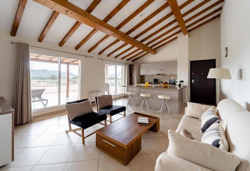 آپارتمان لوکس 2 خوابه, Residence Salina Bay