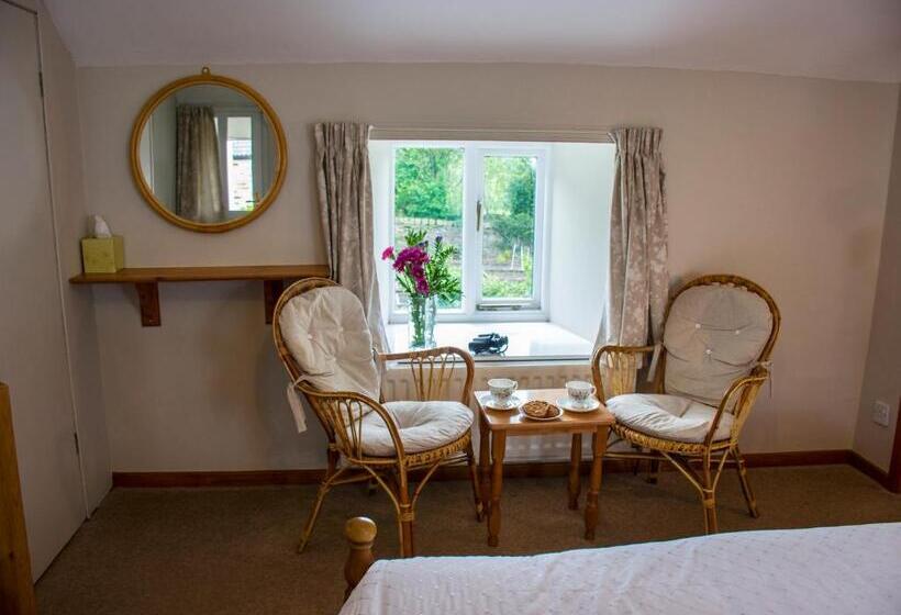 Family Room, Rye Hill Farm