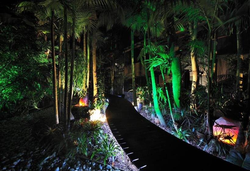 استودیوی استاندارد, Shambhala @ Byron