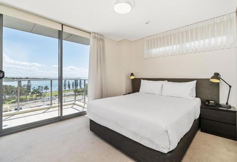 2 Bedroom Apartment with Views, Terminus Apartment Hotel, Ascend Hotel Collection