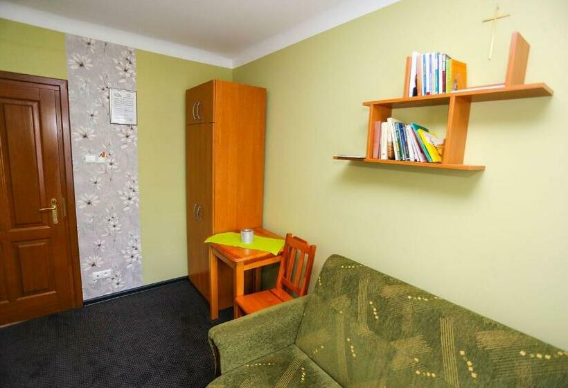 استودیو خانوادگی, Wieczernik Dom Rekolekcyjny Księży Pallotynów