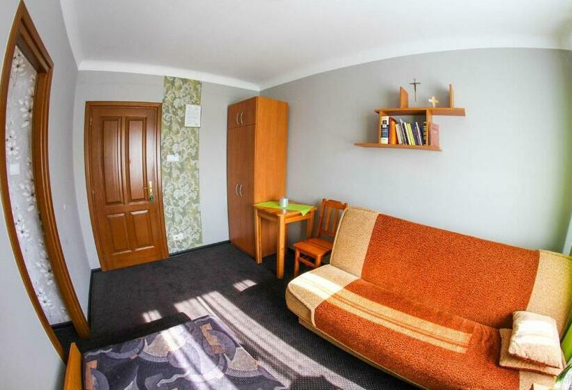 استودیو خانوادگی, Wieczernik Dom Rekolekcyjny Księży Pallotynów