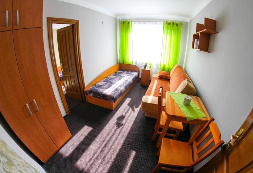 استودیو خانوادگی, Wieczernik Dom Rekolekcyjny Księży Pallotynów