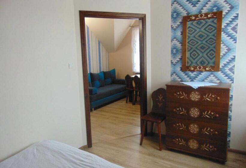 استودیوی استاندارد, Gosciniec Pod Brzegiem