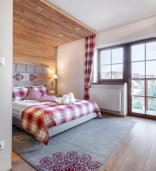 اتاق پریمیوم چهارنفره, Parzenica B&b   Wyjątkowa I Jedyna!!! Sprawdź Nas A Nie Pożałujesz!