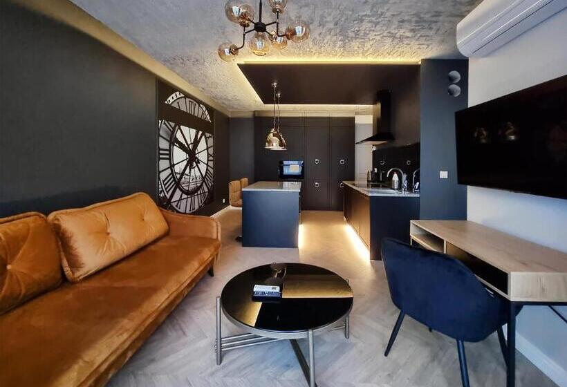 اتاق استاندارد, Silesia Apart