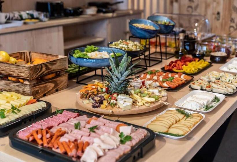 استودیوی لوکس, Tatra Resort & Spa
