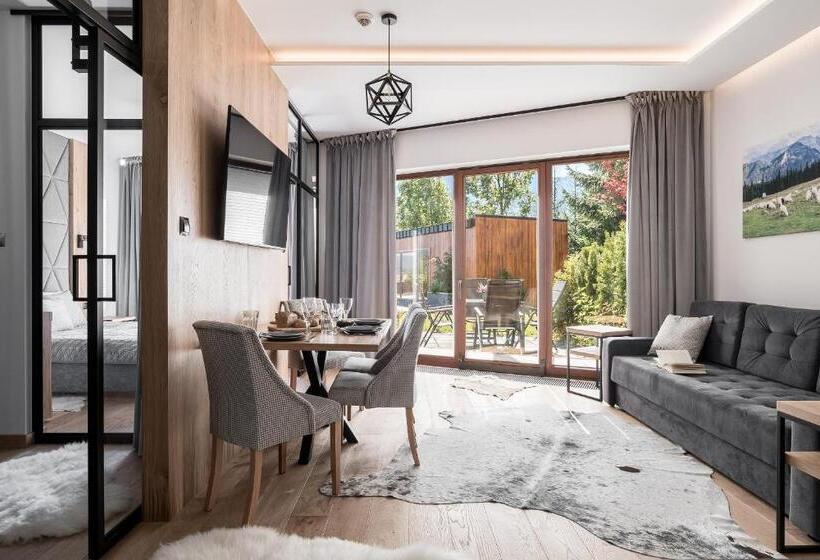 آپارتمان لوکس 2 خوابه, Tatra Resort & Spa