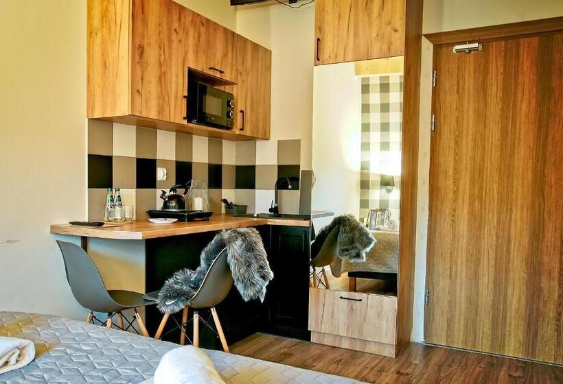 استودیوی استاندارد, Apartamenty Magia Gór