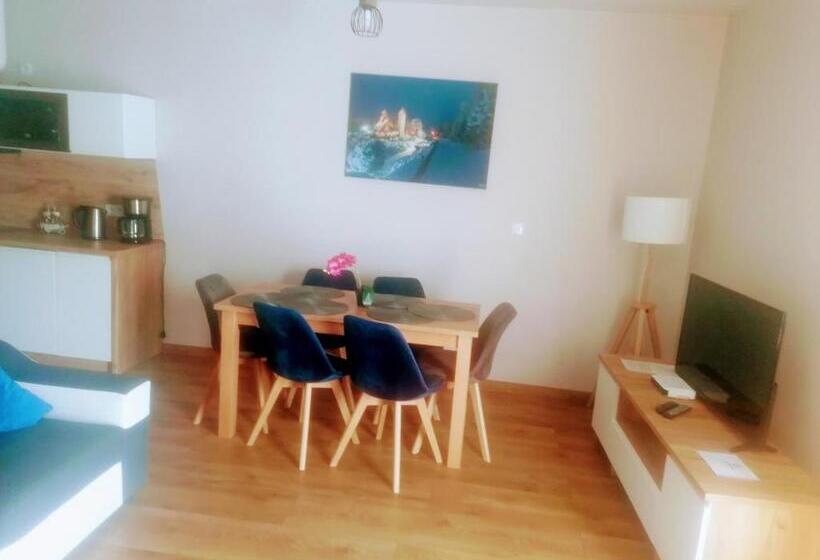 آپارتمان 1 خوابه با چشم‌انداز, Apartamenty Pruskie