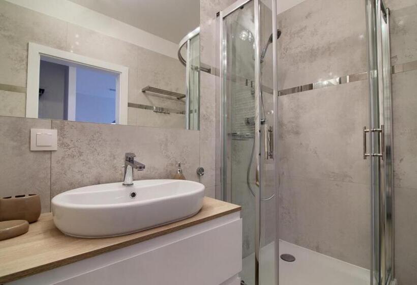 آپارتمان 1 خوابه با بالکن, Apartments In   Podgórna