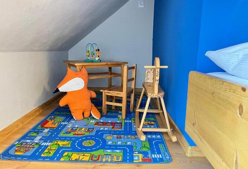 اتاق خانوادگی, Ceprówka Family Friendly