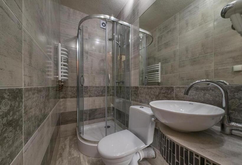 اتاق استاندارد با بالکن, Dom Wypocz Pod Litwinką Apartamenty